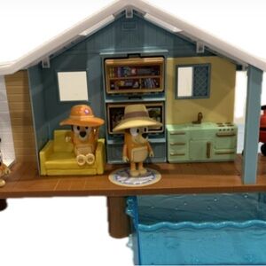 Bluey Kids Playhouse with Pool and Figures